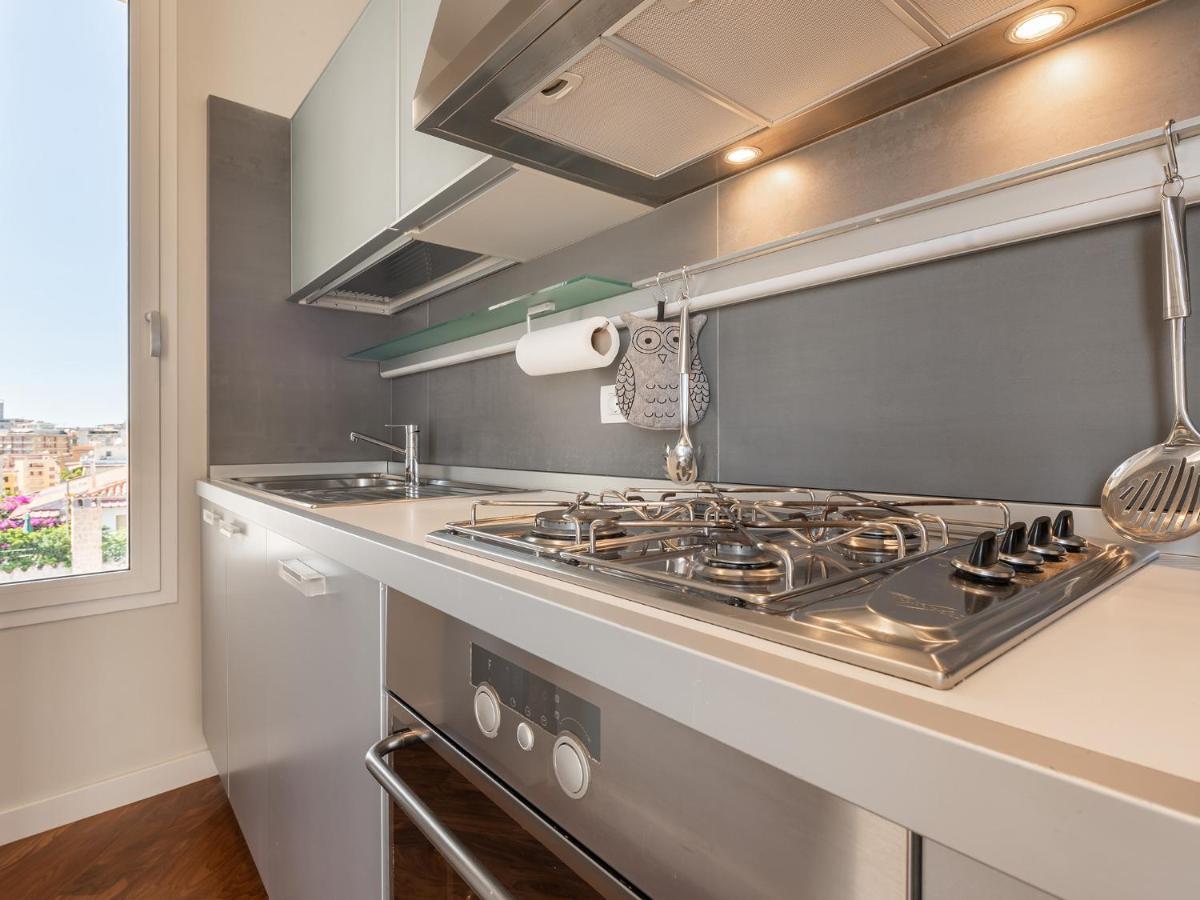Penthouse Center Apartment Cagliari Exterior foto