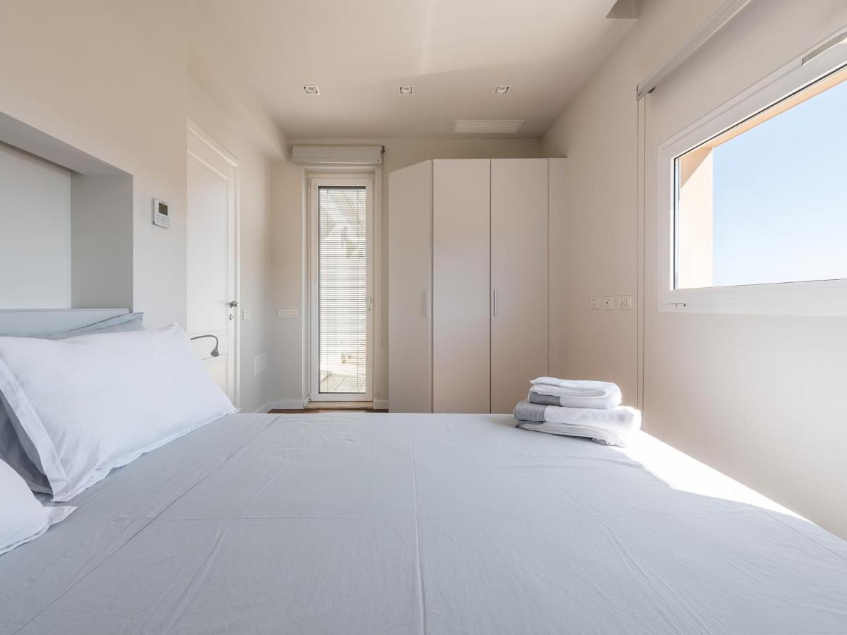 Penthouse Center Apartment Cagliari Exterior foto